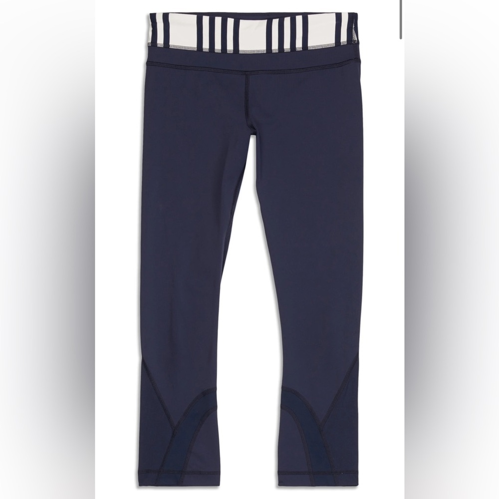 Lululemon - Inspire Crop Leggings